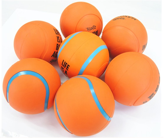 Игрушка для собак "Мяч литой LAZZARO" 6,3см
